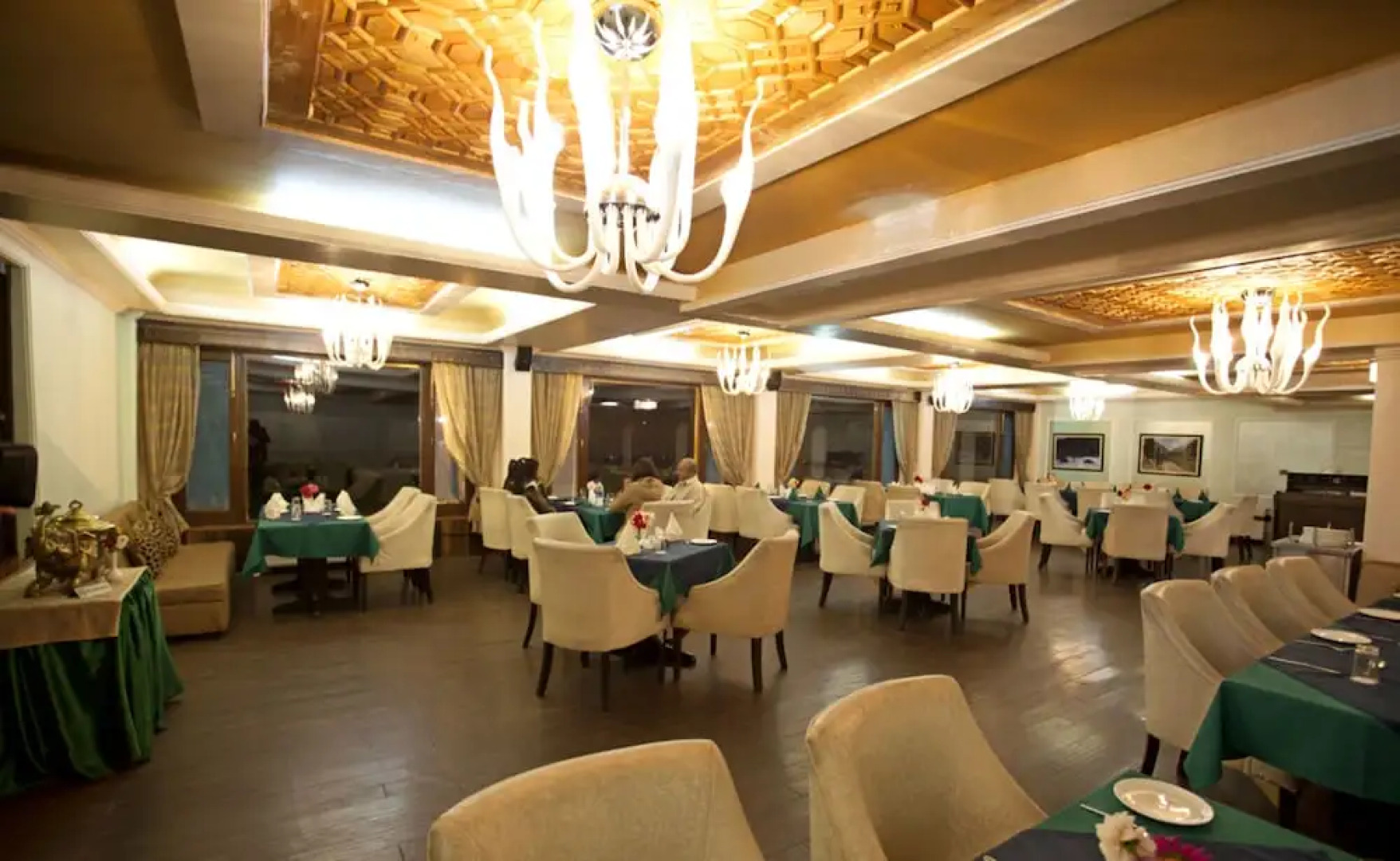 Grand Mumtaz Gulmarg