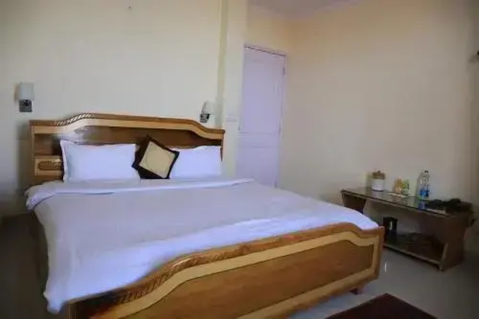 Hotel Whitemushroom Kasauli