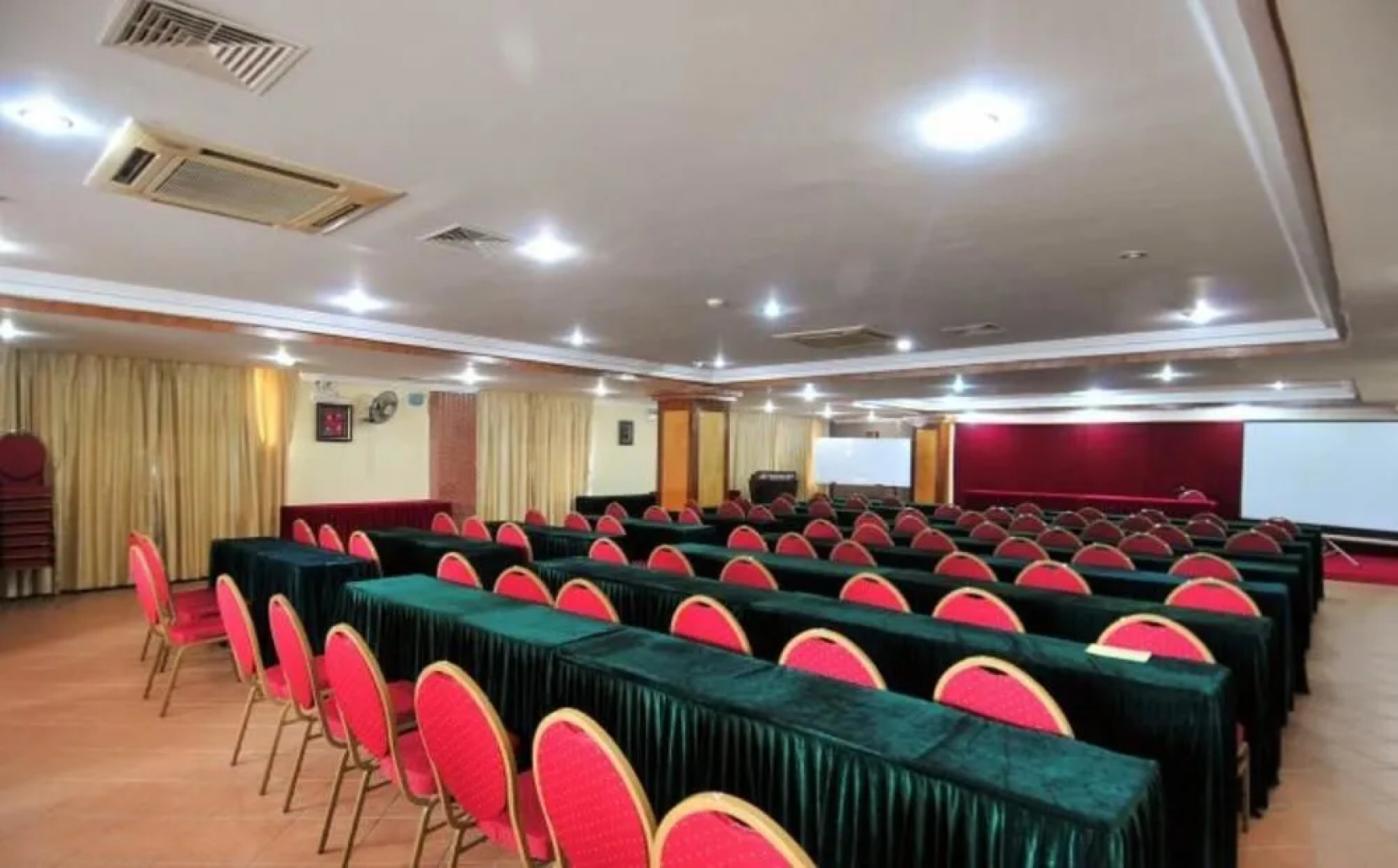 Xinxing Garden Hotel