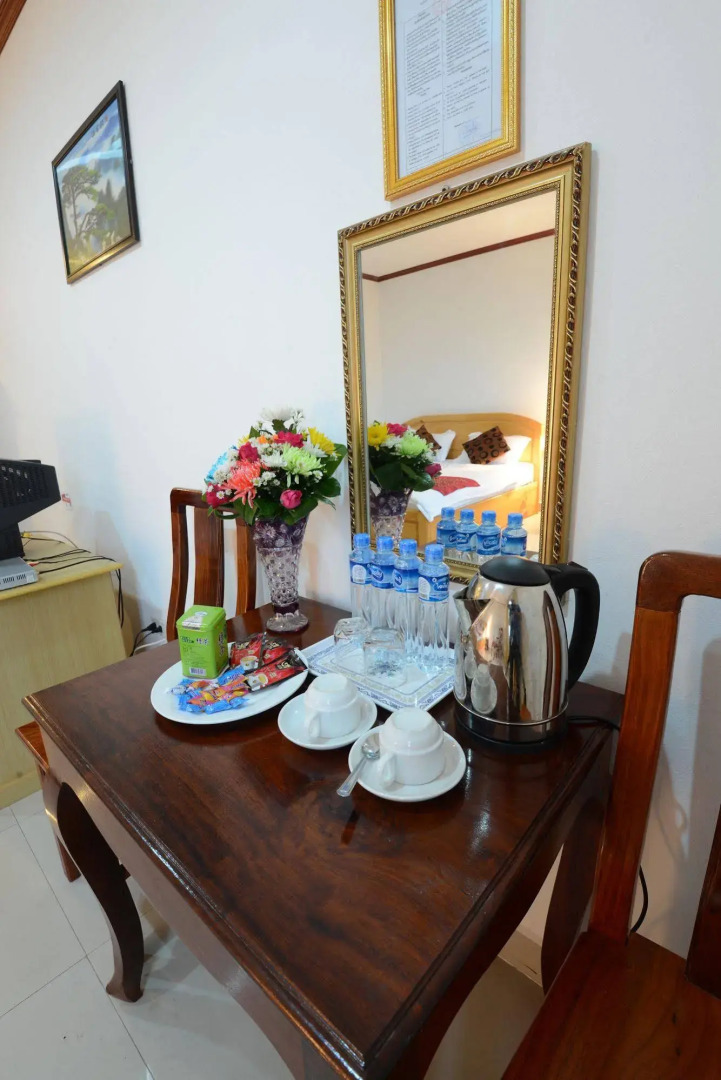 Douangpraseuth Hotel