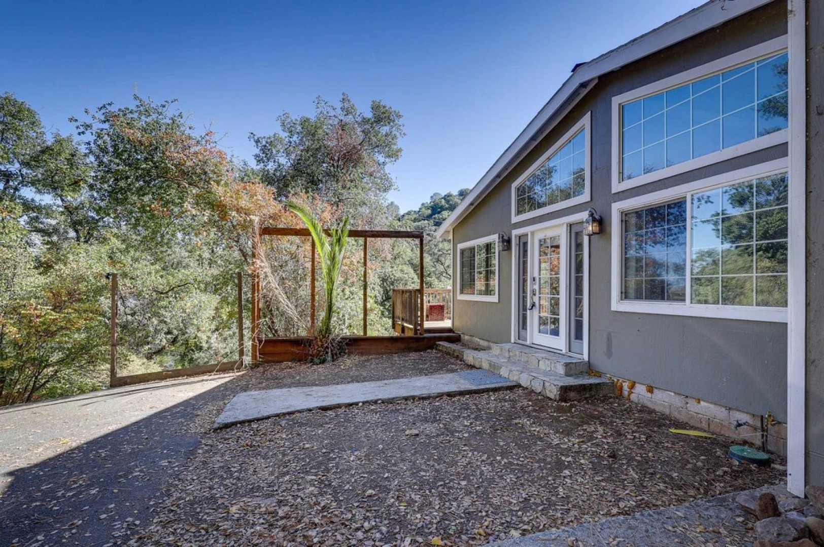 Peaceful Lower Lake Home ~ 5 Mi to Clear Lake!