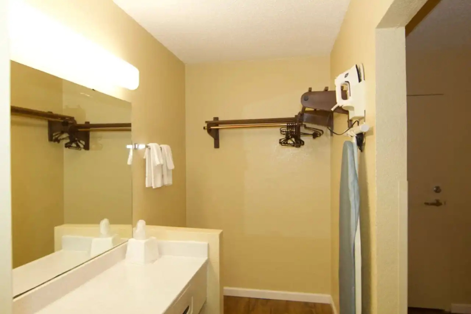 Winter Haven Suites & Conference Center