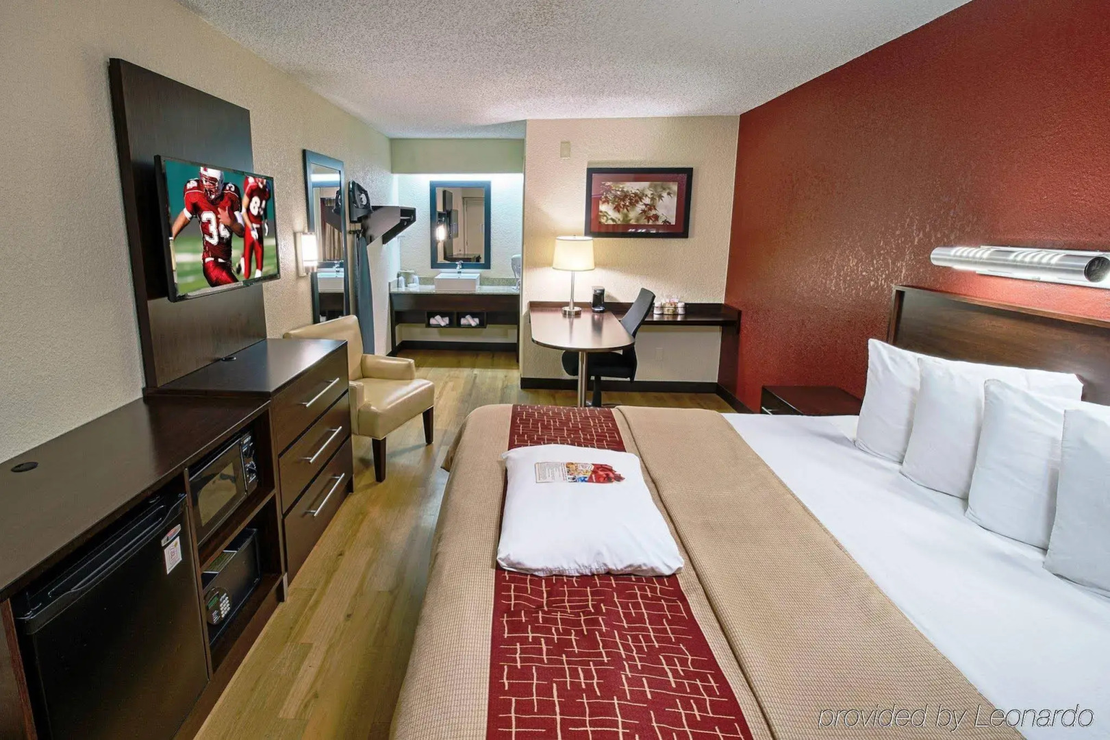 Red Roof Inn PLUS+ West Springfield