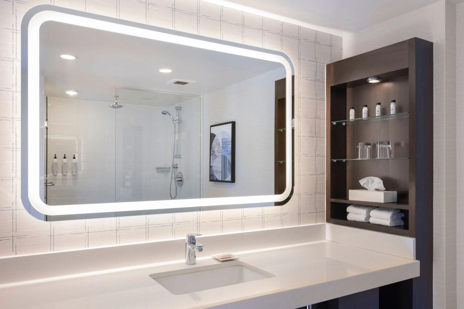 Delta Hotels by Marriott Victoria Ocean Pointe Resort