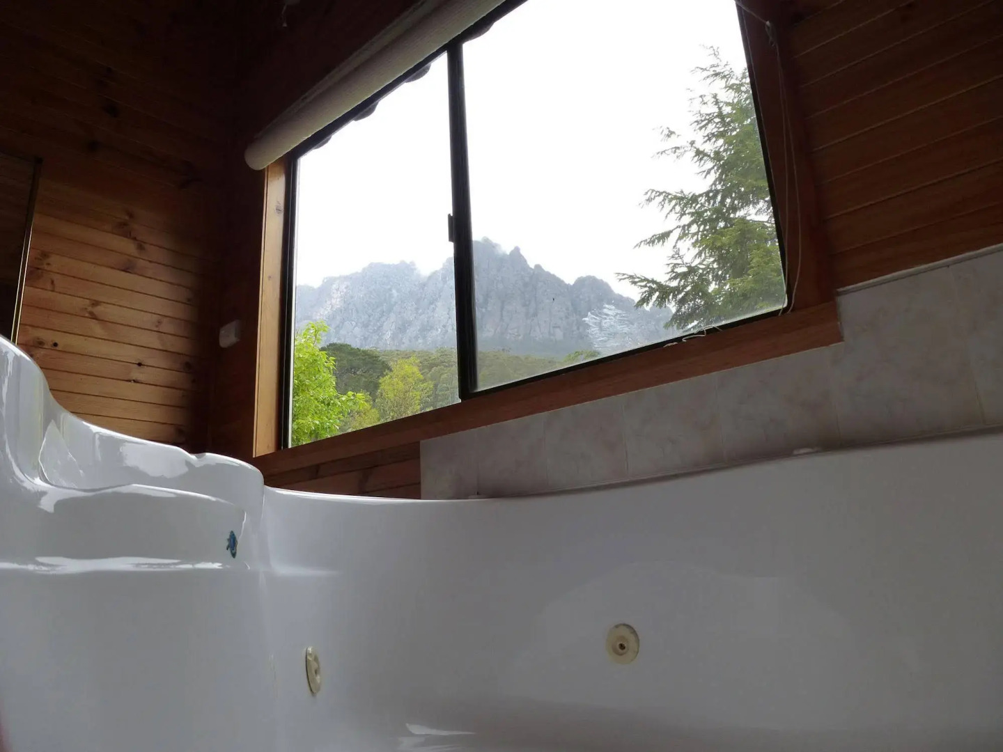 Silver Ridge Retreat