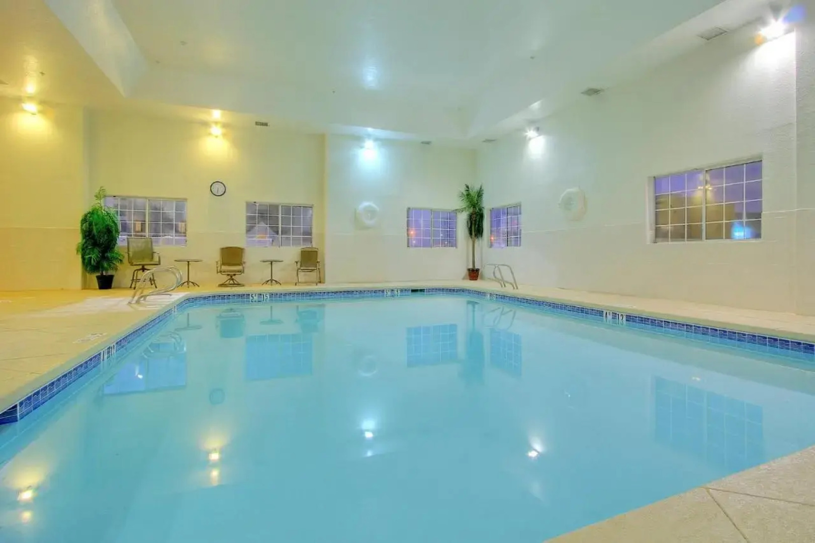 Holiday Inn Hotel & Suites Albuquerque Airport