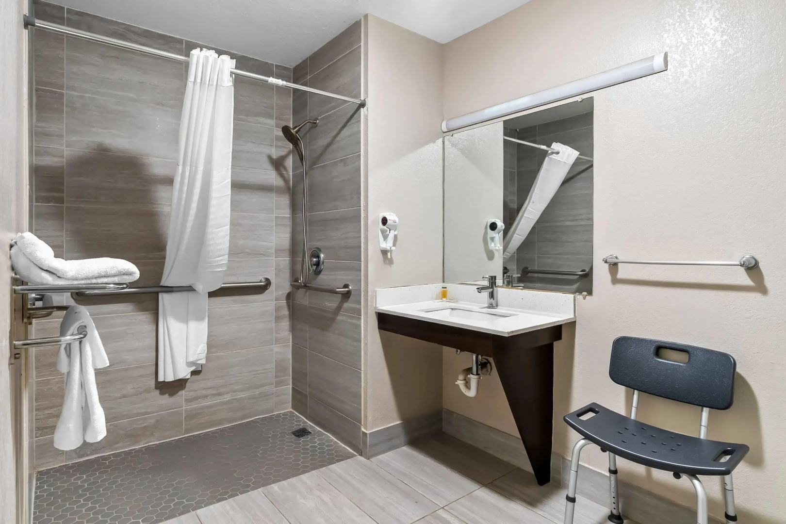 Days Inn by Wyndham Simpsonville