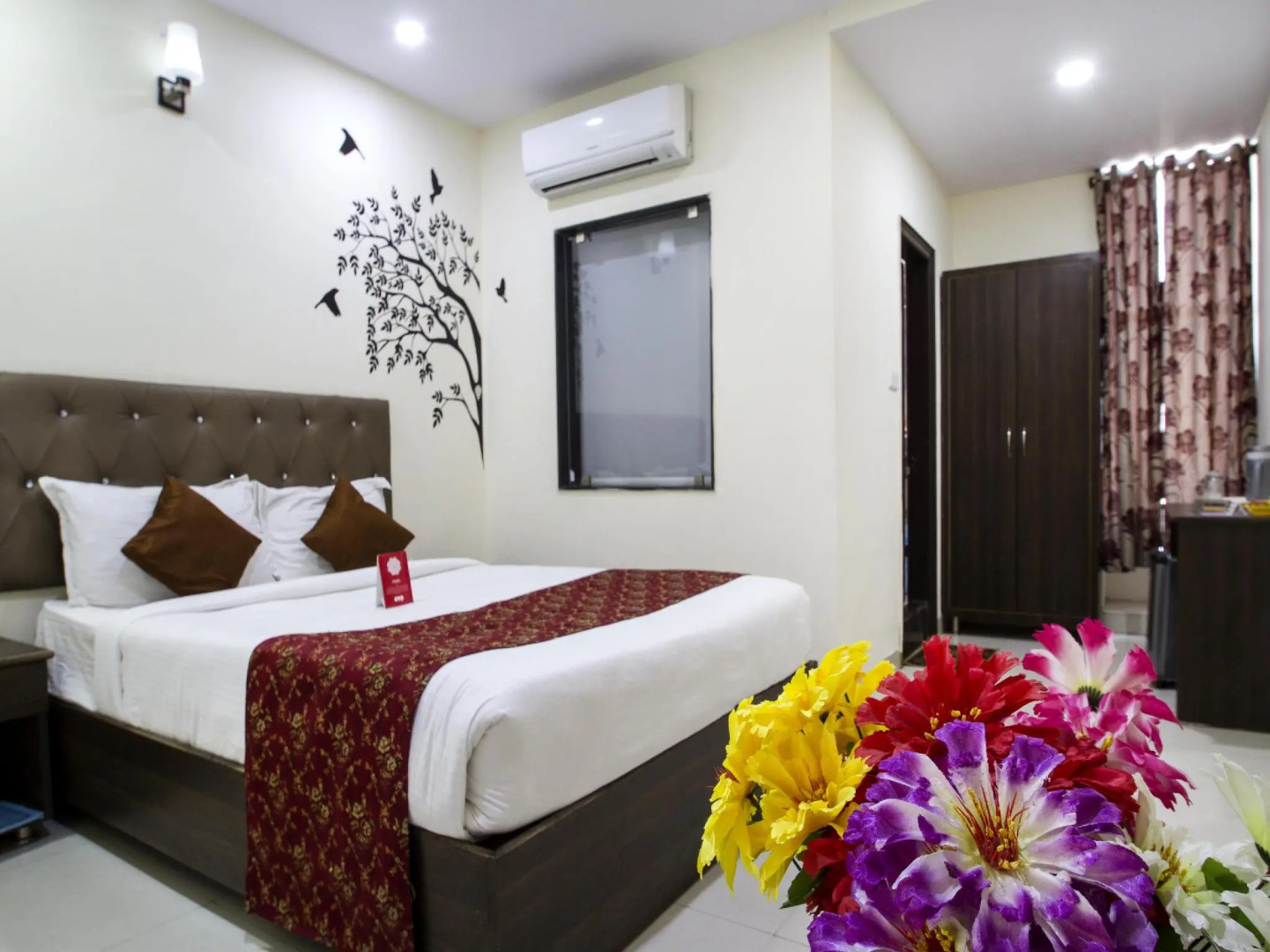 Collection O 3169 Hotel Lotus Grand