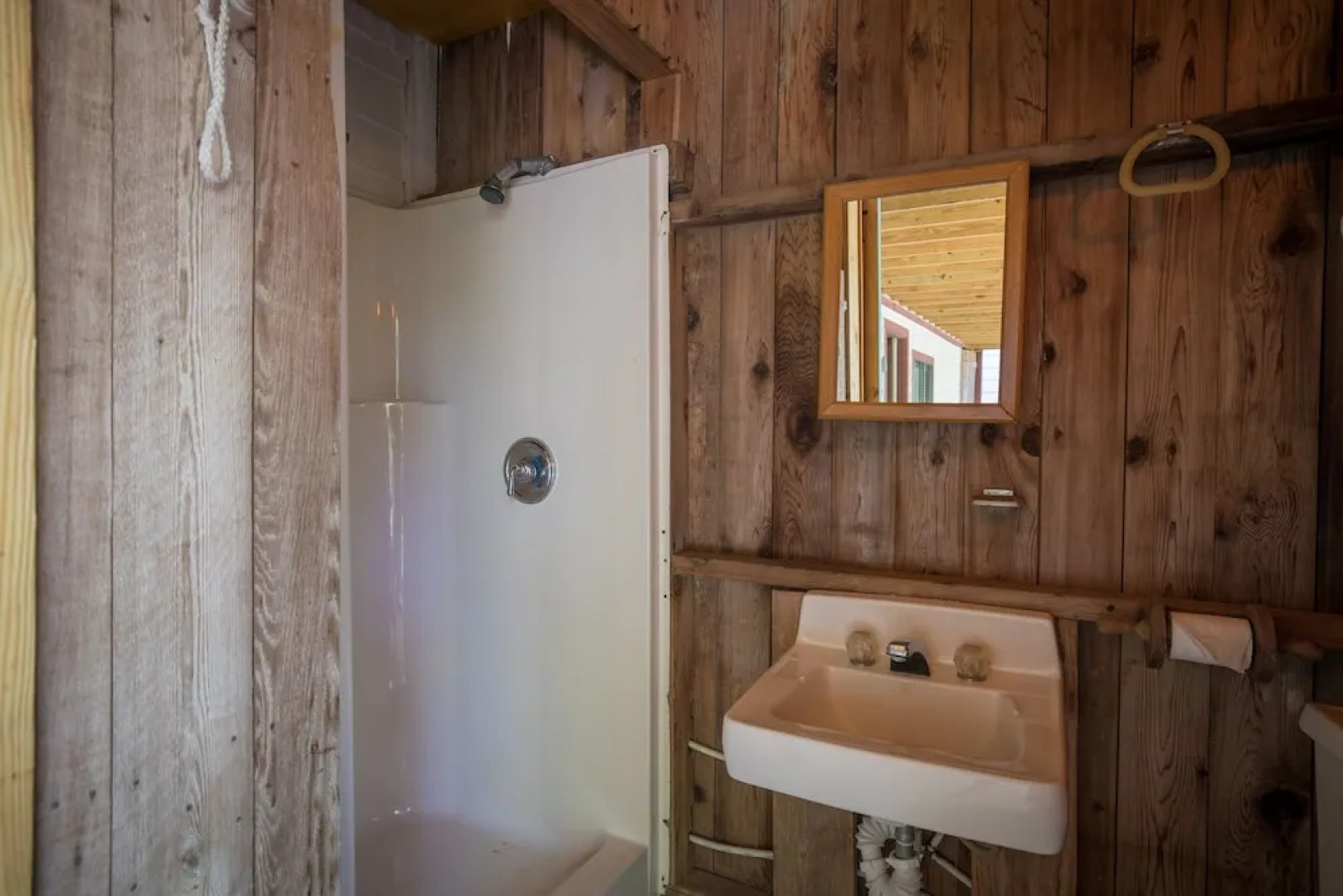 Hondo's River Haus - 4 Br Home