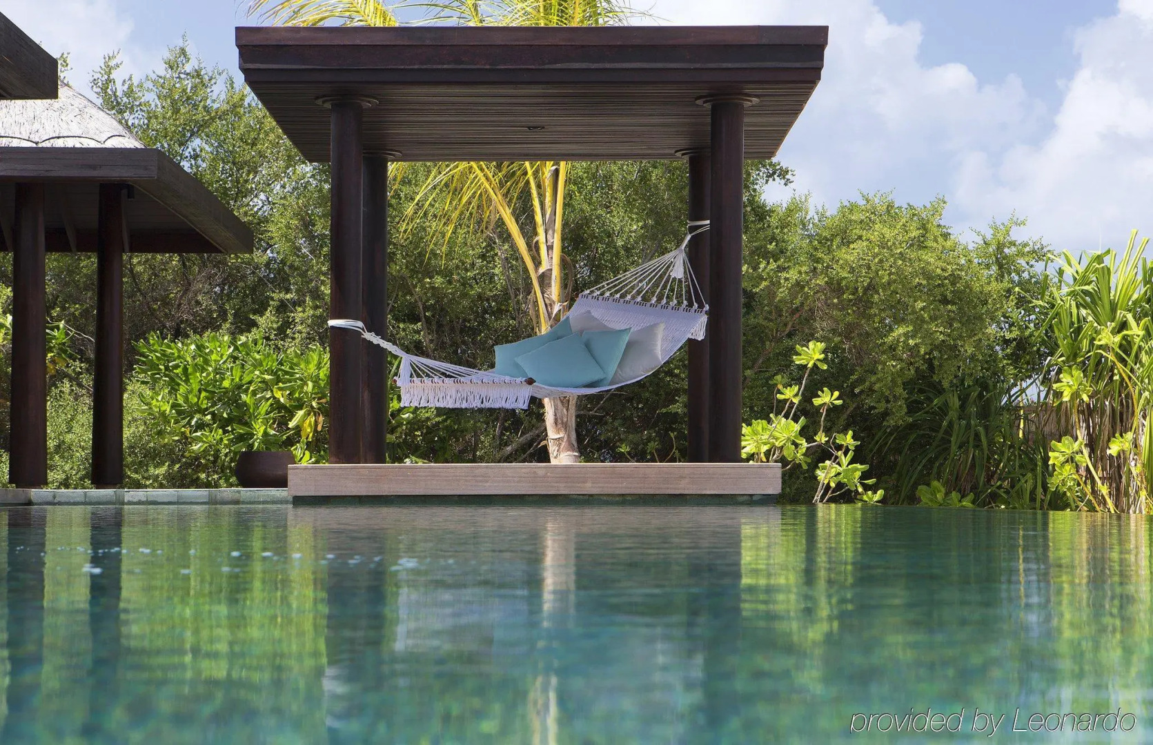 Anantara Kihavah Maldives Villas