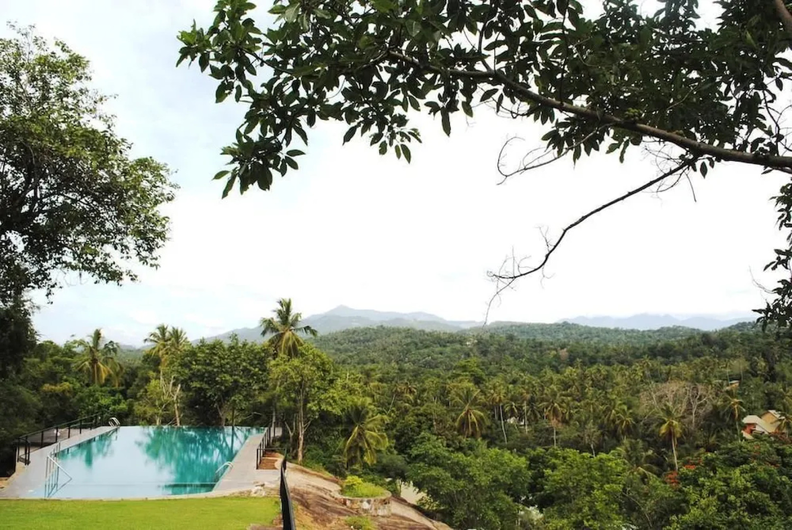 Victoria Range Villas