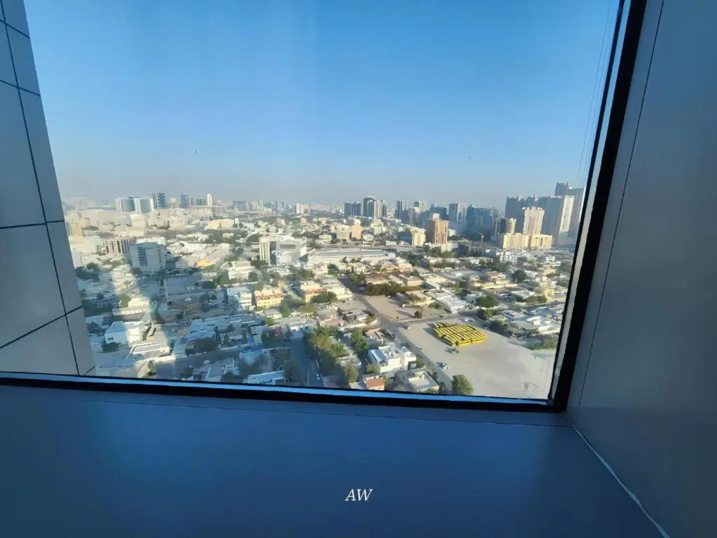 Awesome 2 bedroom apartment with beachfront