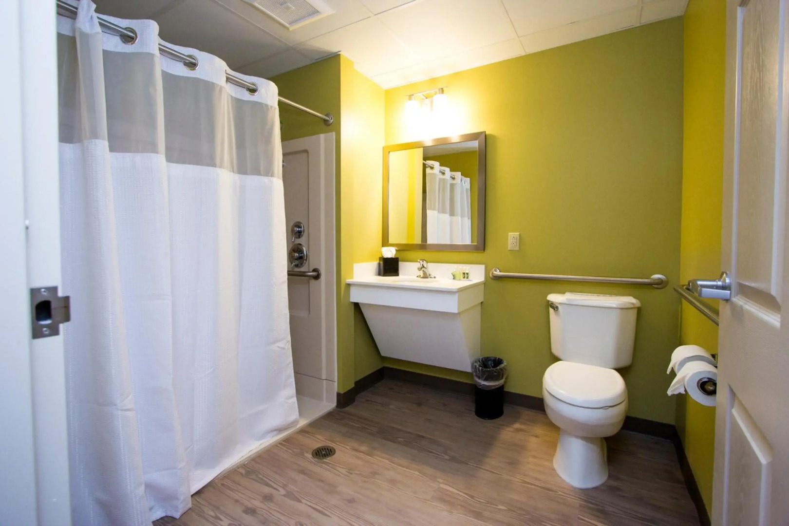 Cedar Point's Express Hotel