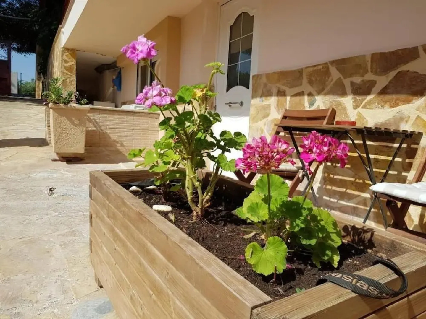 Apartments Tina FREE transfer from-to the airport