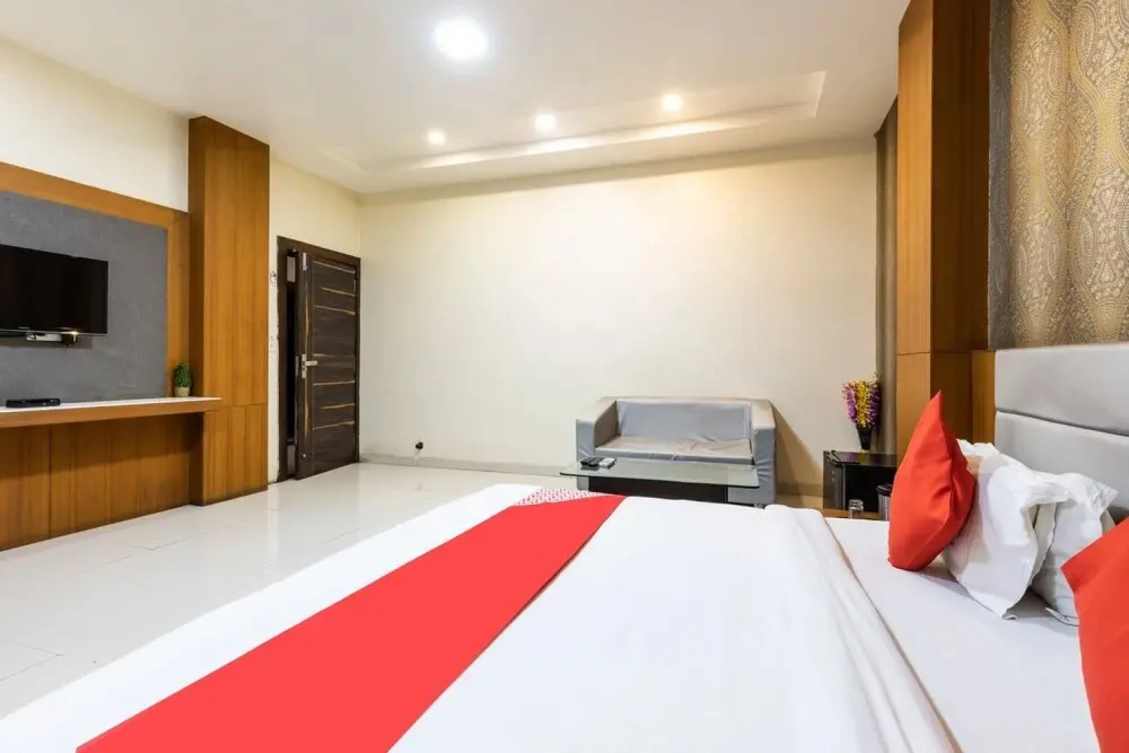 Hotel Shree Balaji Palace by OYO Rooms