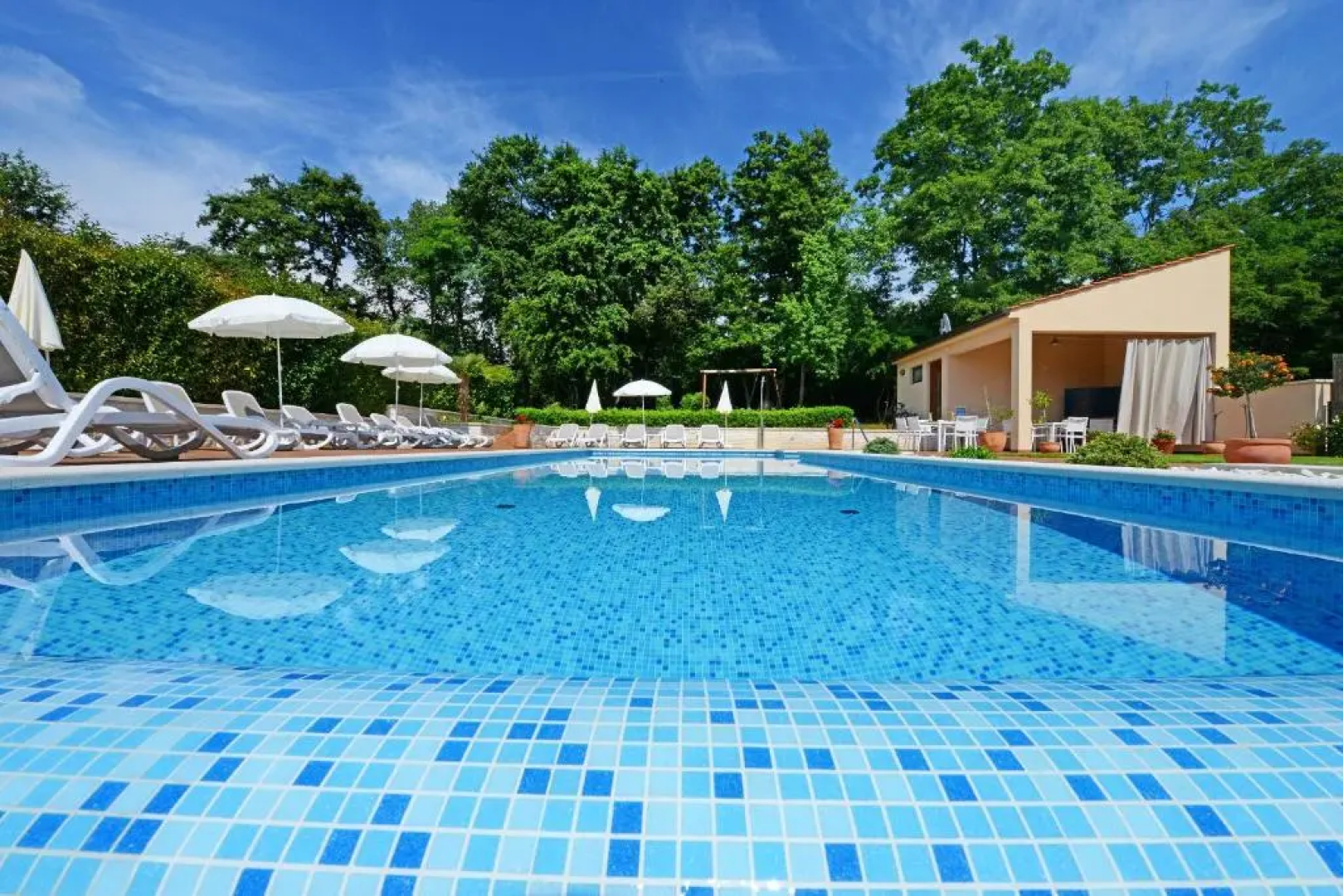 Apartments Tena