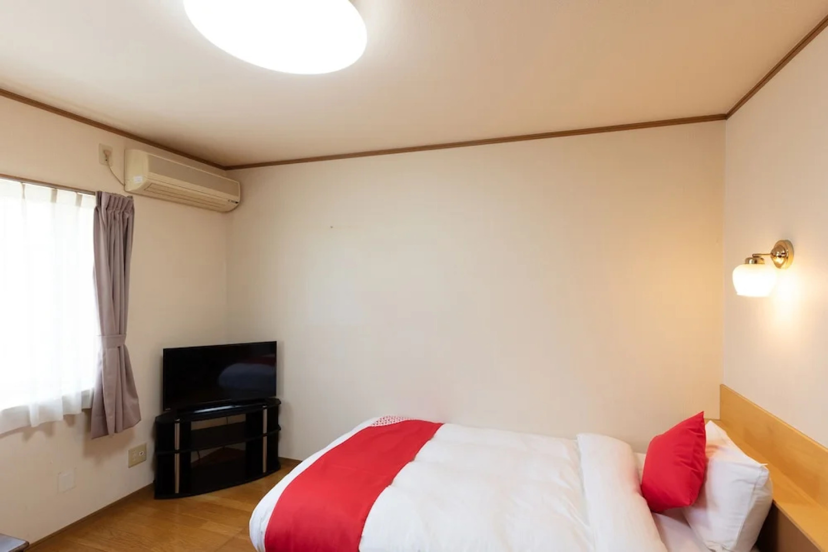 OYO Hotel Four Seasons Yamoto