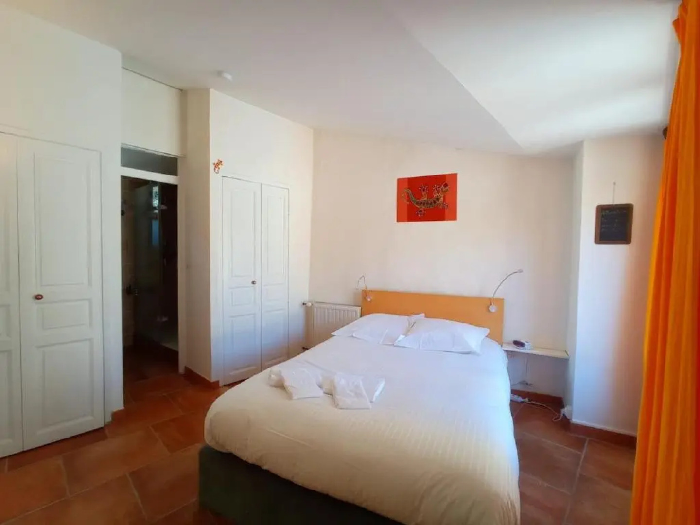 Appartement au coeur du village- Ref12