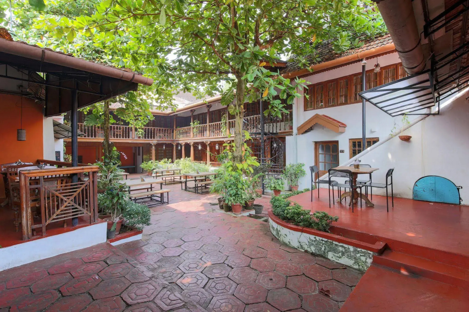 Rossitta Wood Castle