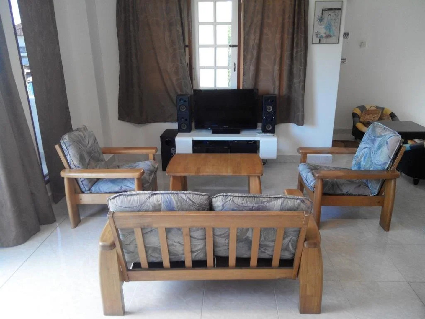 Sri Beverly Hills Near KLIA & KLIA2 & F1