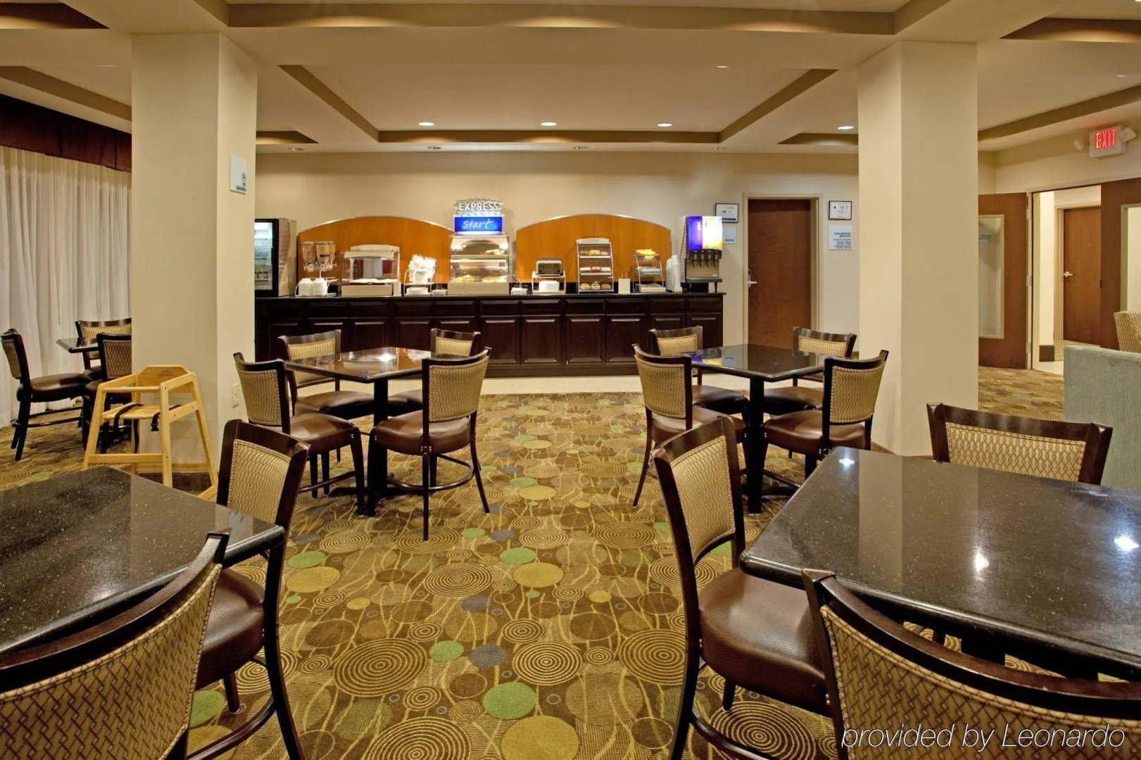 Holiday Inn Express & Suites Hope Mills-Fayetteville Arpt by IHG