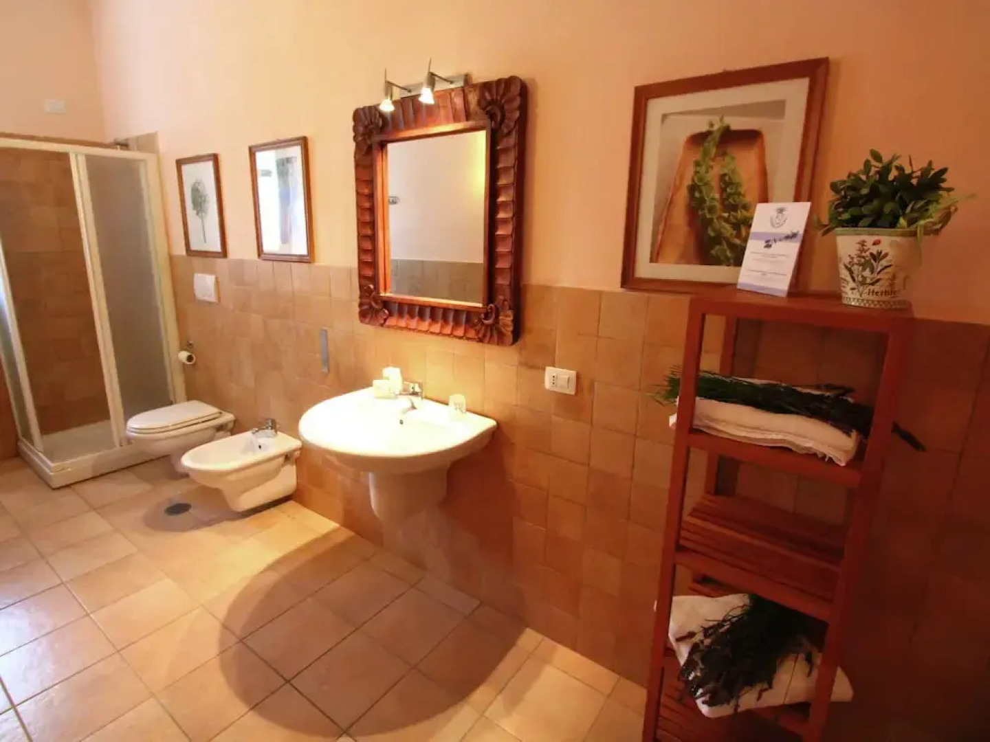 Exotic Farmhouse in Montalto di Castro near Sea