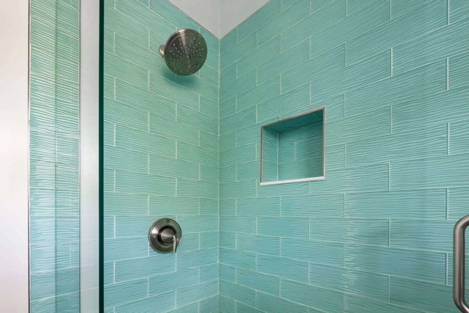 Mastway House by Brightwild Pool Dock