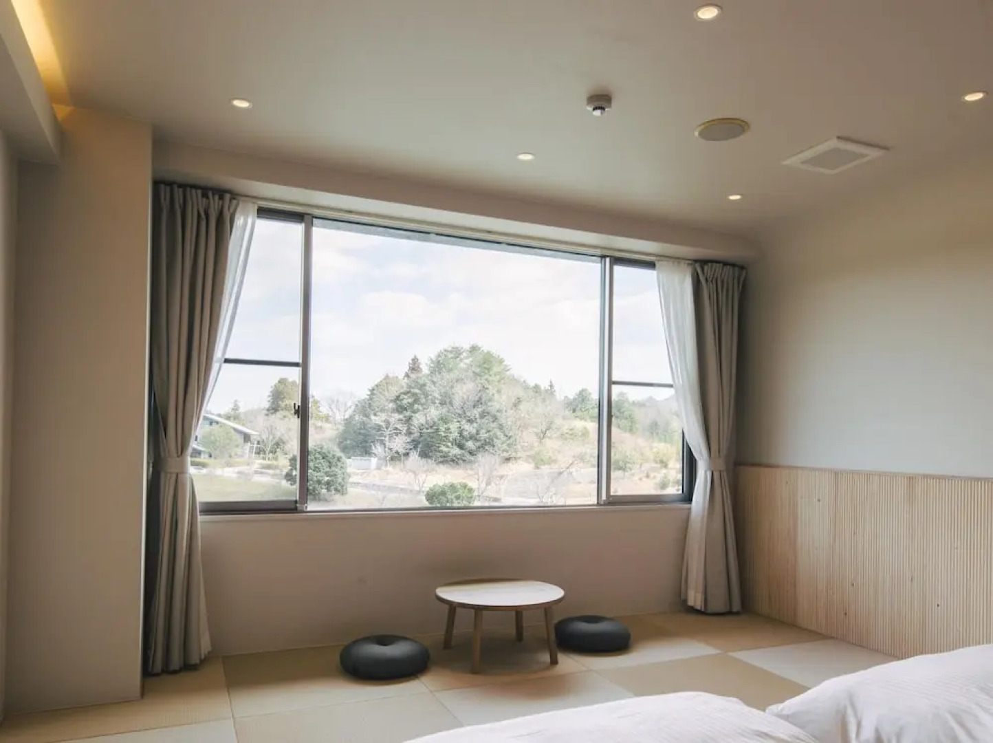 Kazenokuni Iwami Resort & Stays