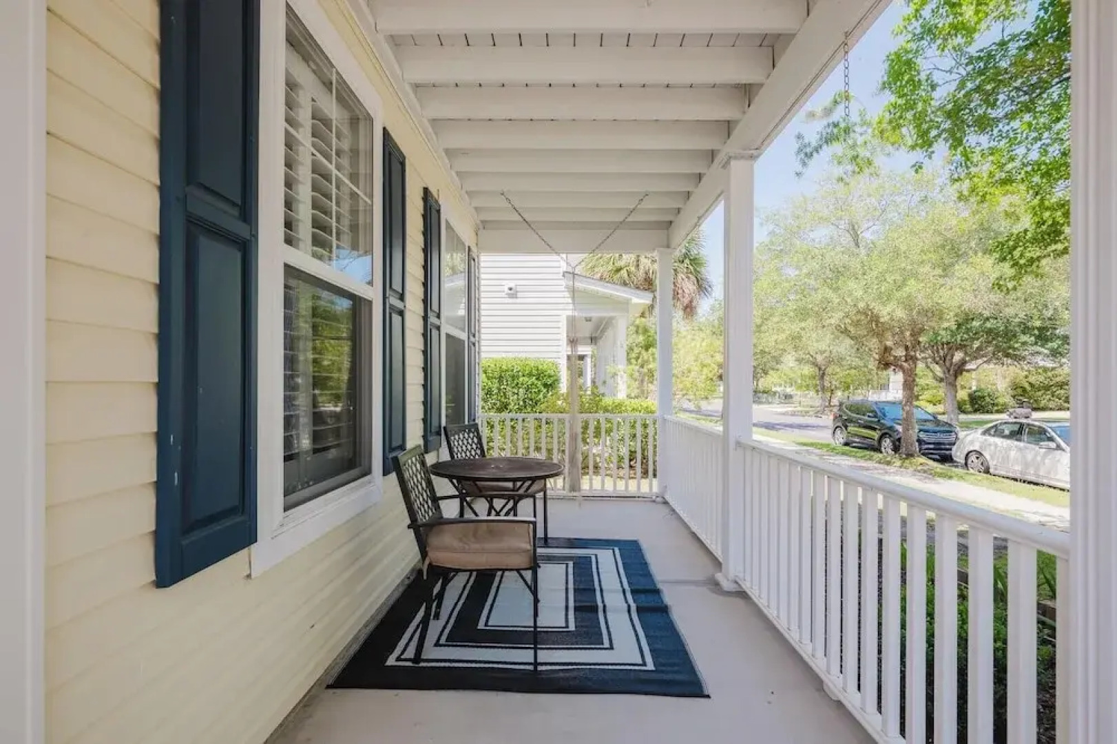 Saltee Cove Coastal Getaway - Charming 3 Bedroom/2.5 Bath Lowcountry Cottage