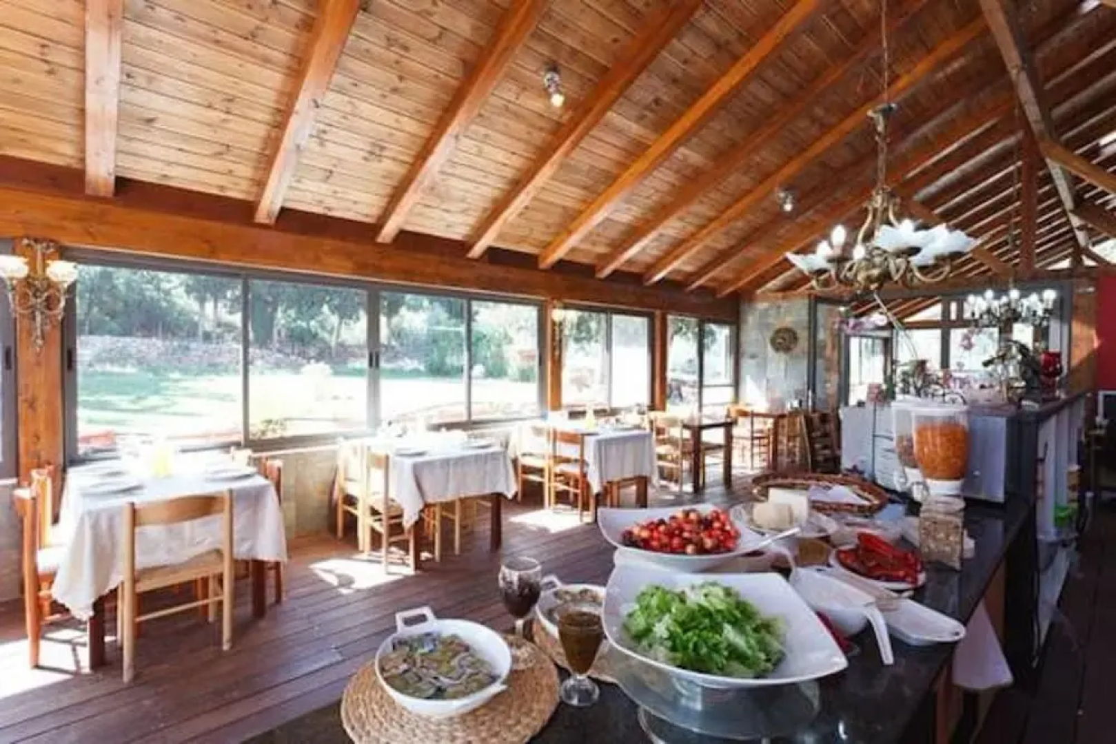 Hunters Lodge