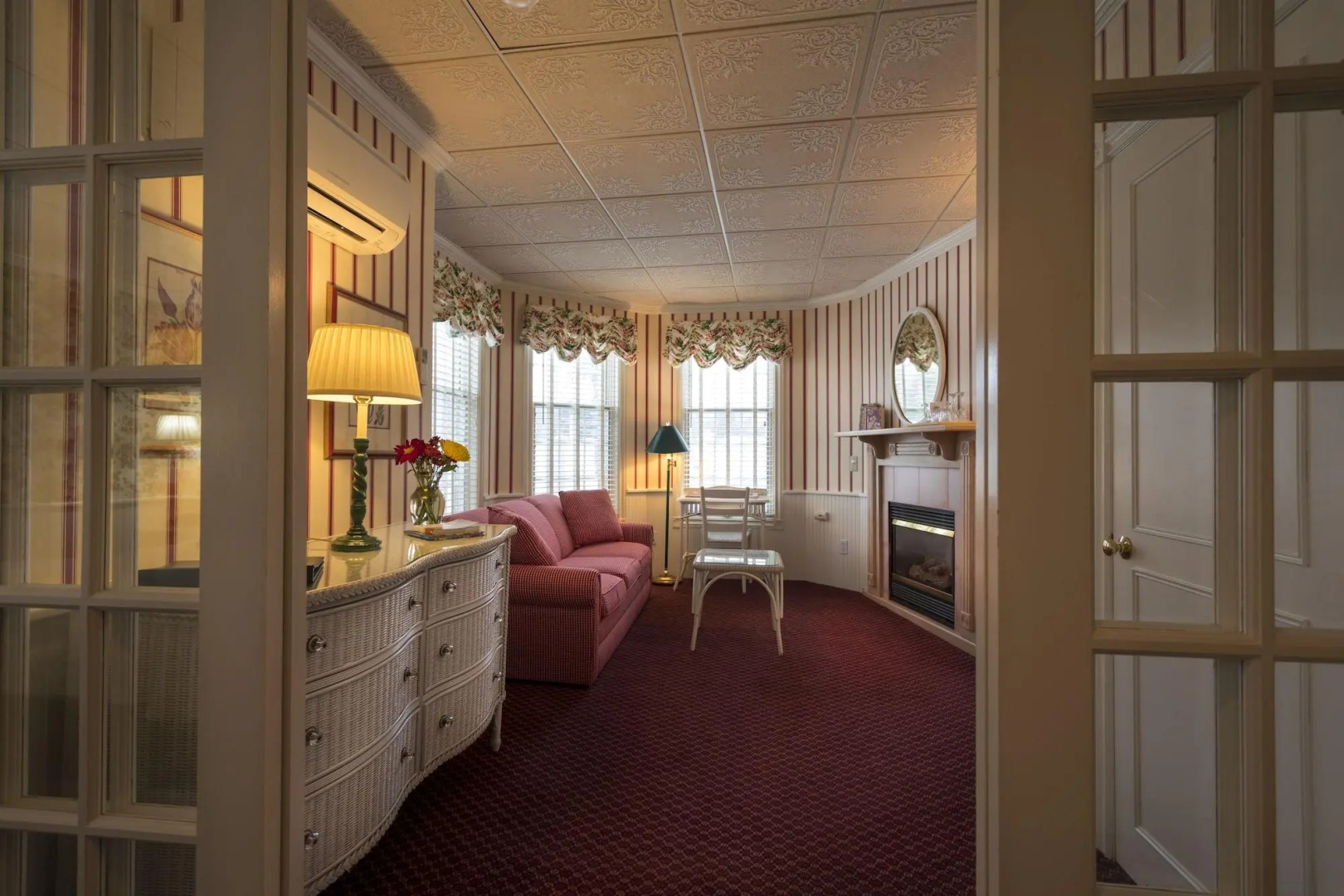 Stafford's Bay View Inn