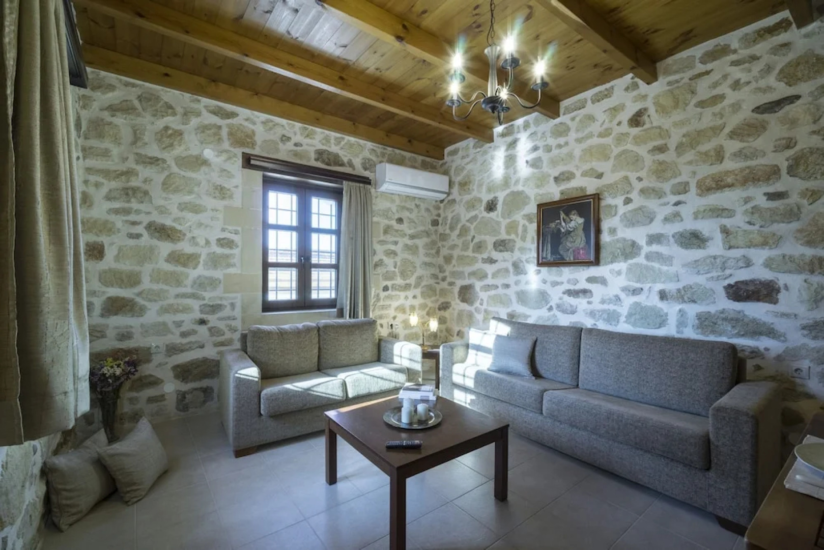 Traditional Apartments Kaladare