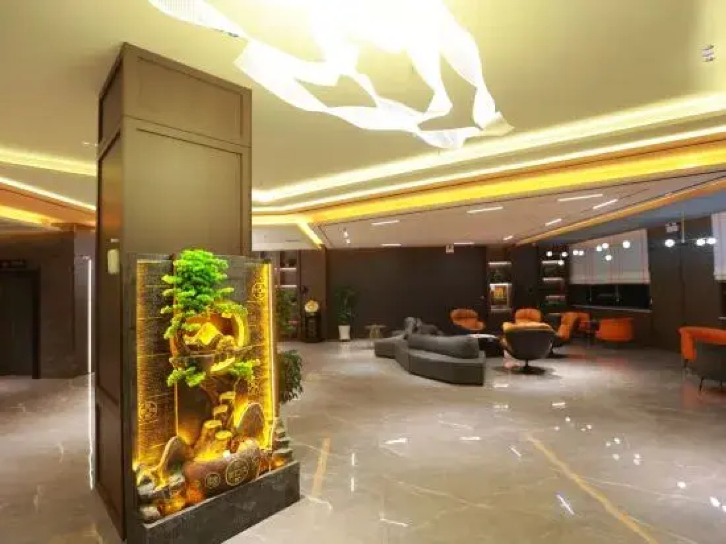 Xinrui Hotel