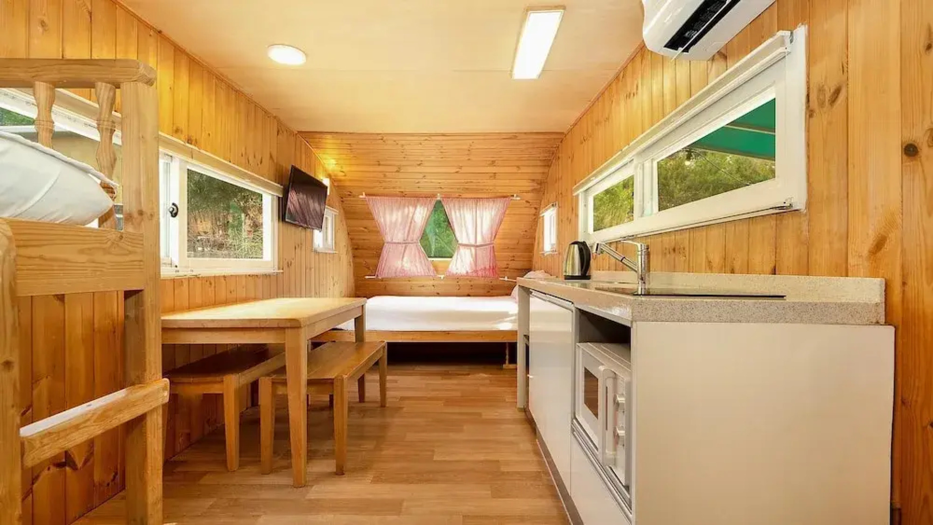 Pocheon Bear Hill Pension