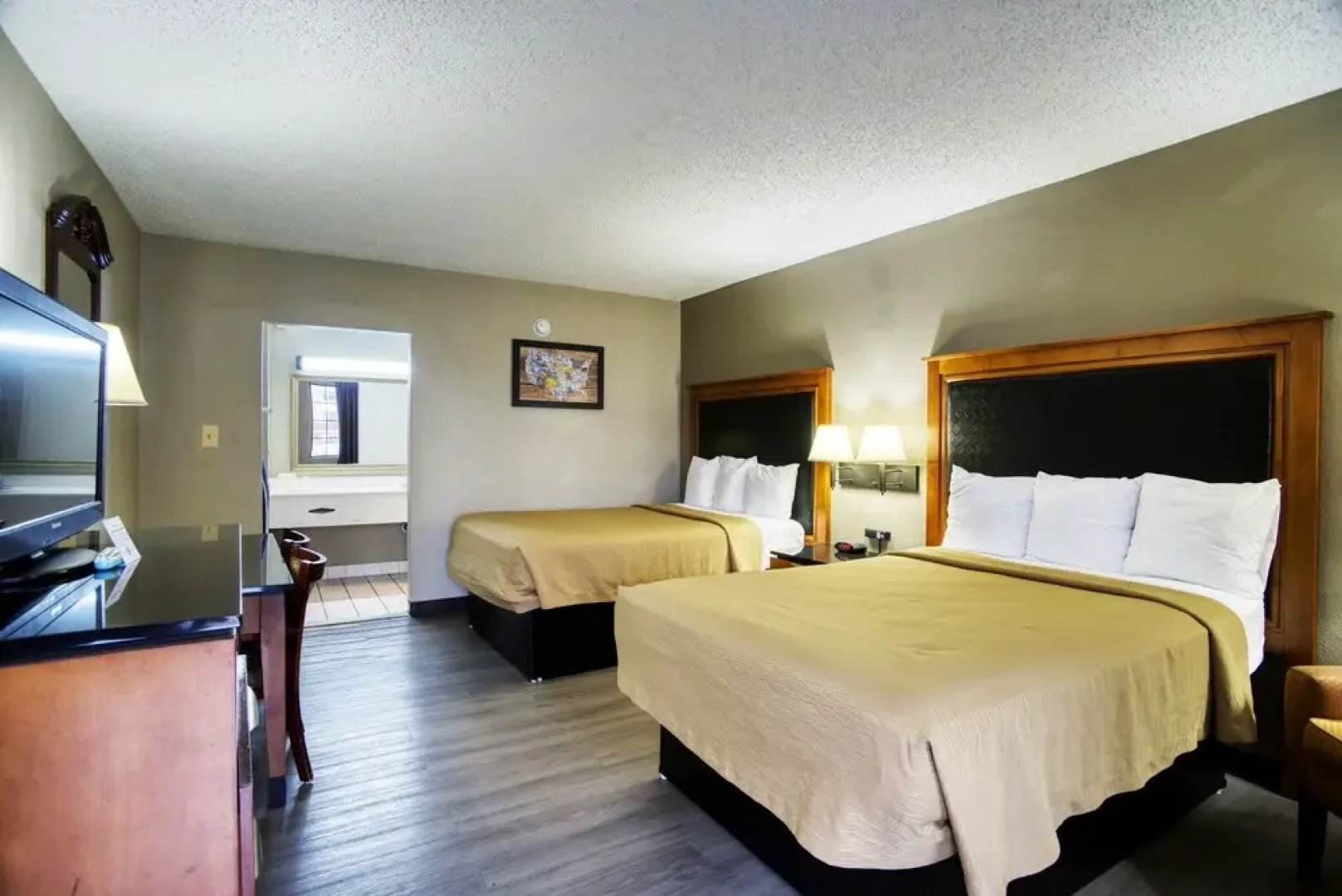 Red Carpet Inn Takoma Park