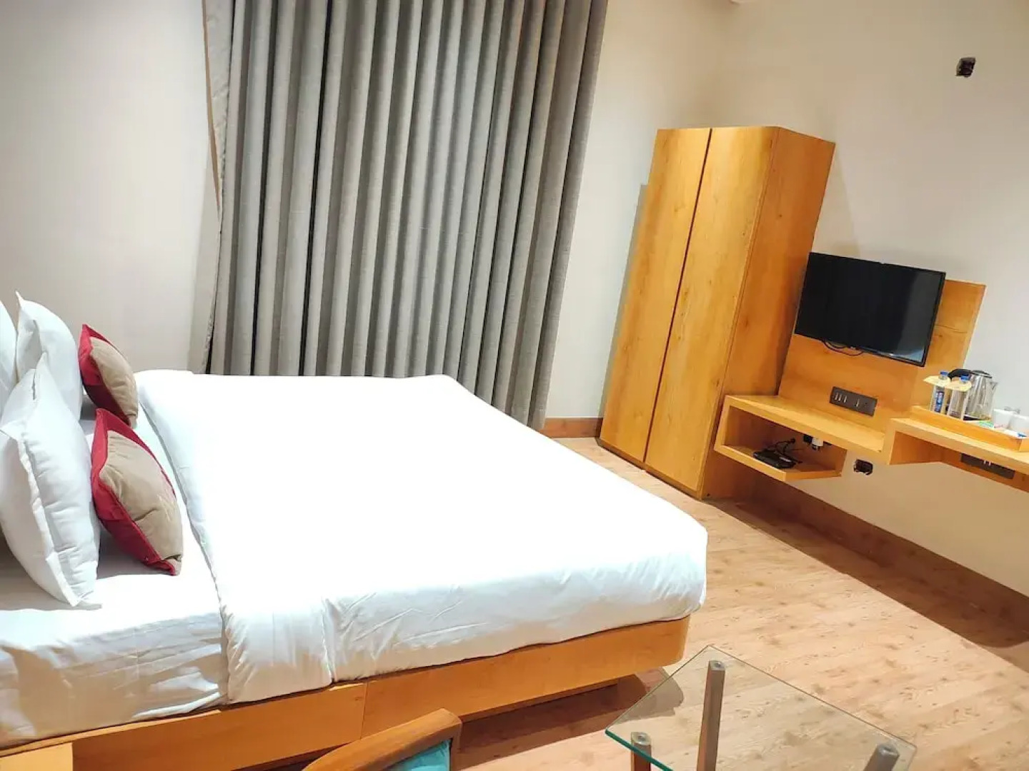 Aceotel Premier TK Morbi