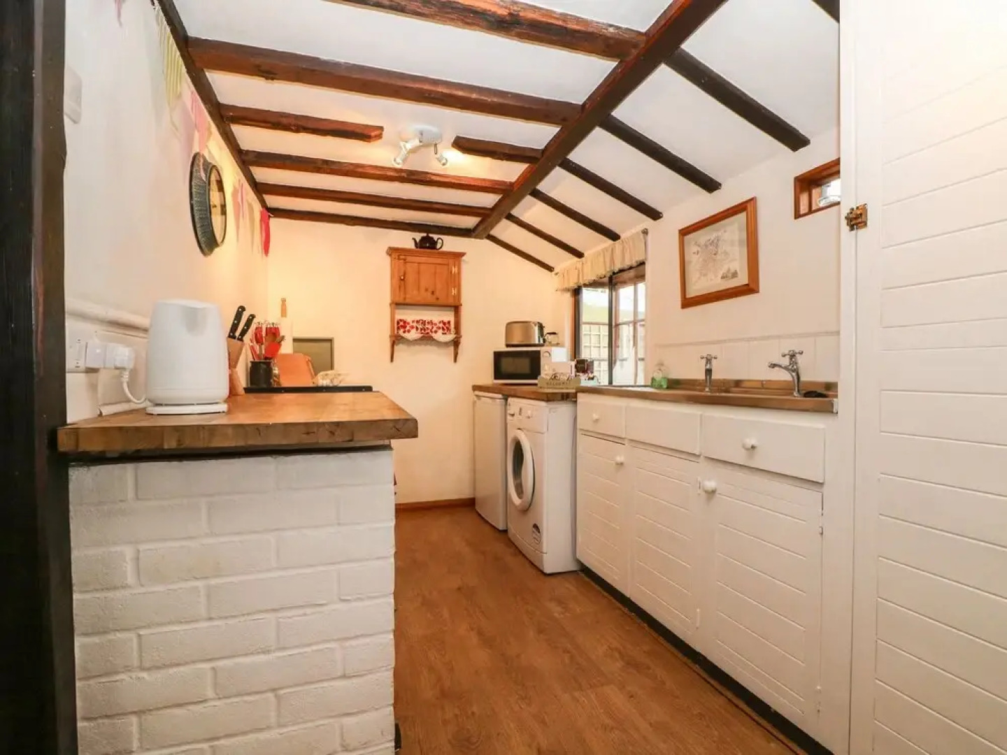 Swanfield Cottage