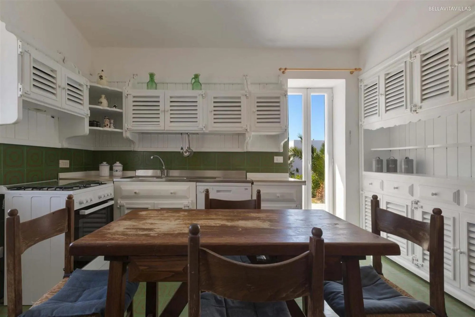 2374 Villa Costa Merlata by Perle di Puglia