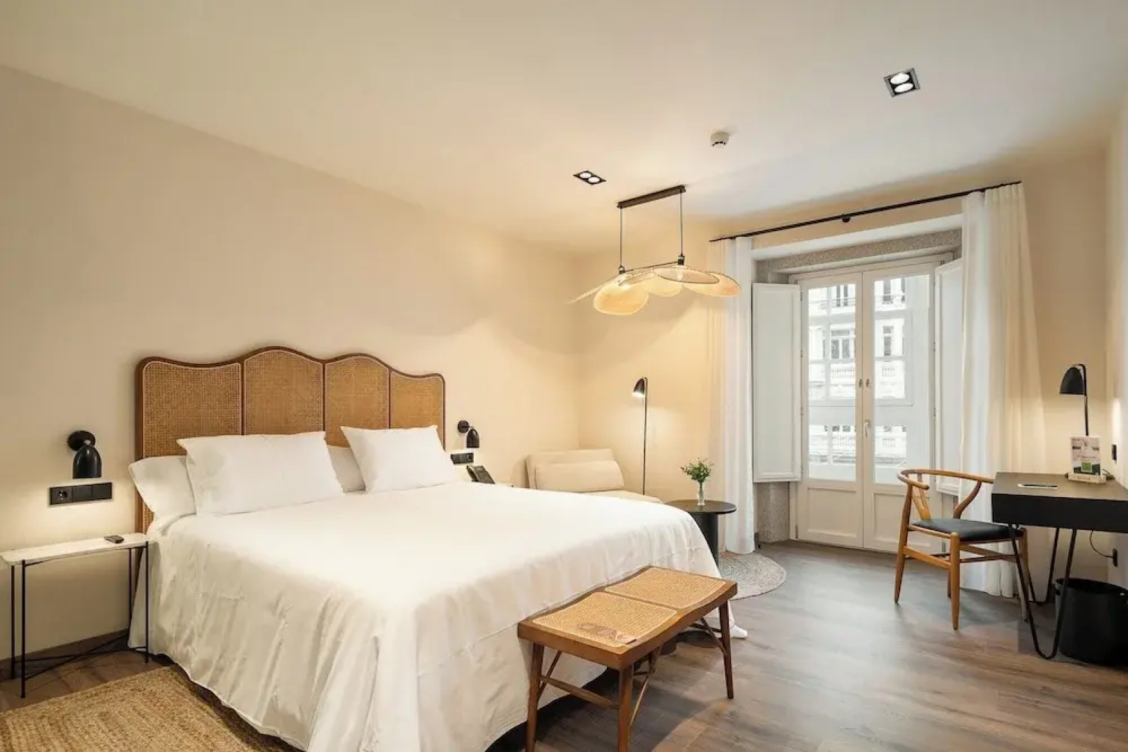 Hotel Sercotel EsteOeste