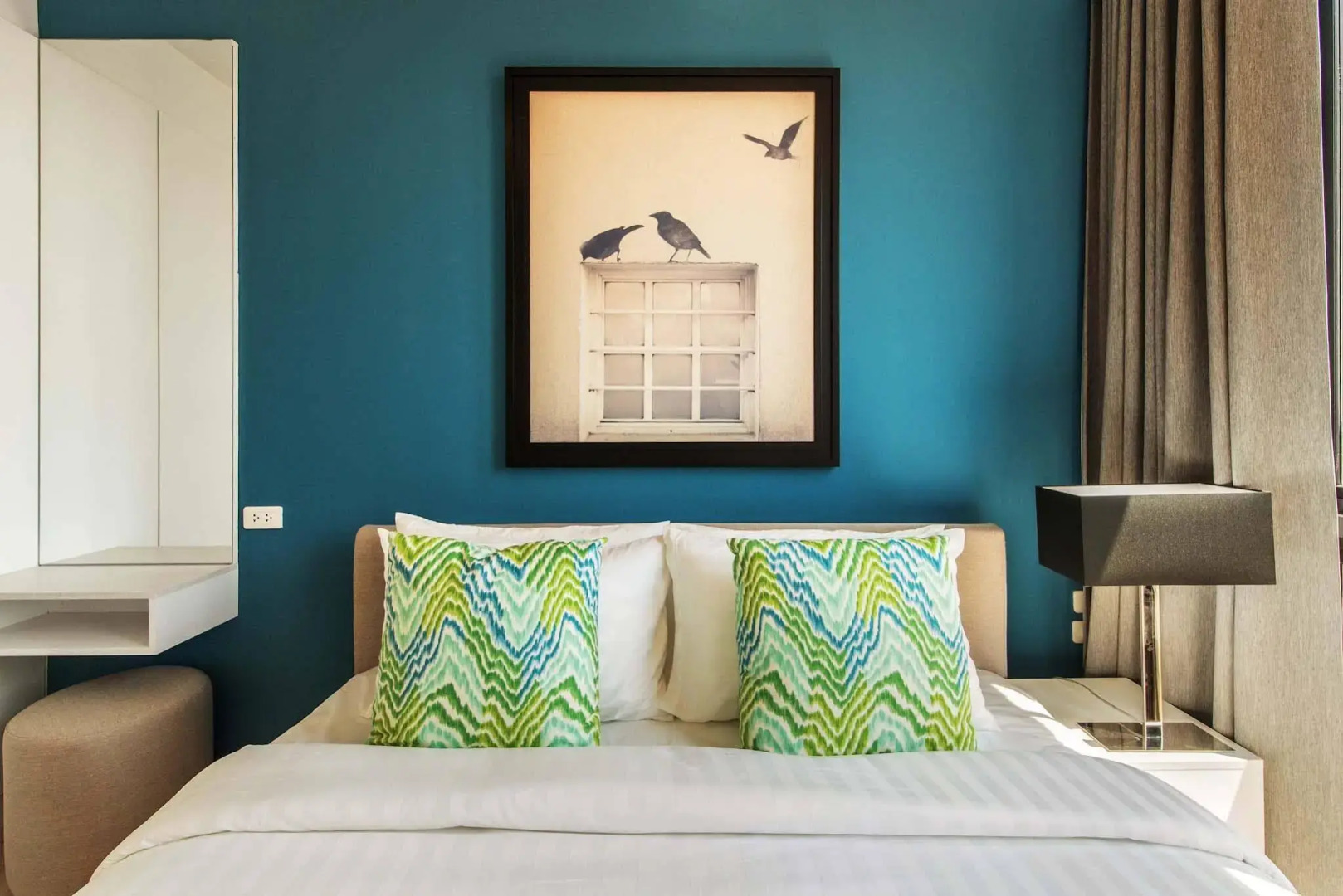 THE BASE Uptown By Favstay