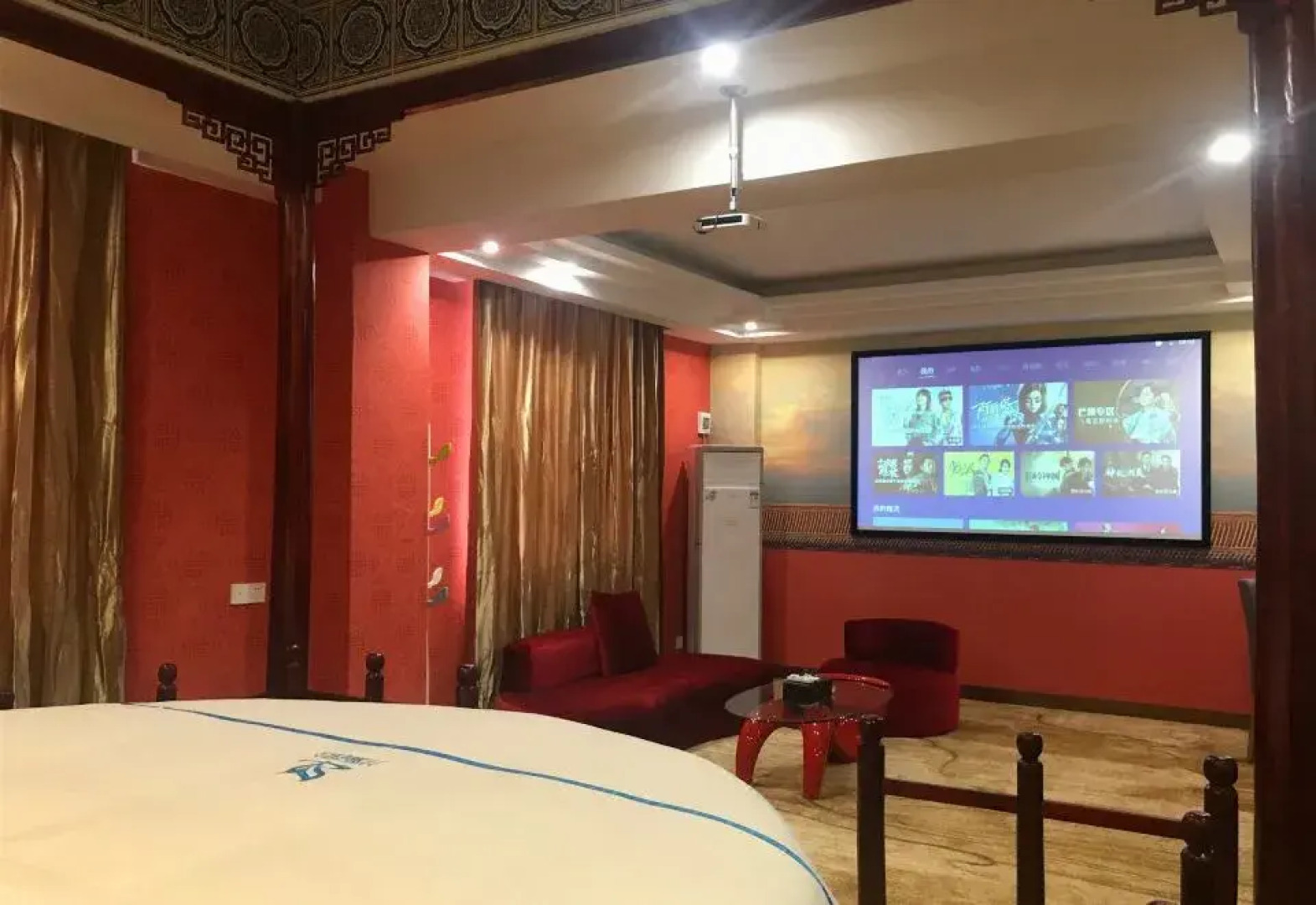 Baihe Hotel (Yangxi West Lake Branch)