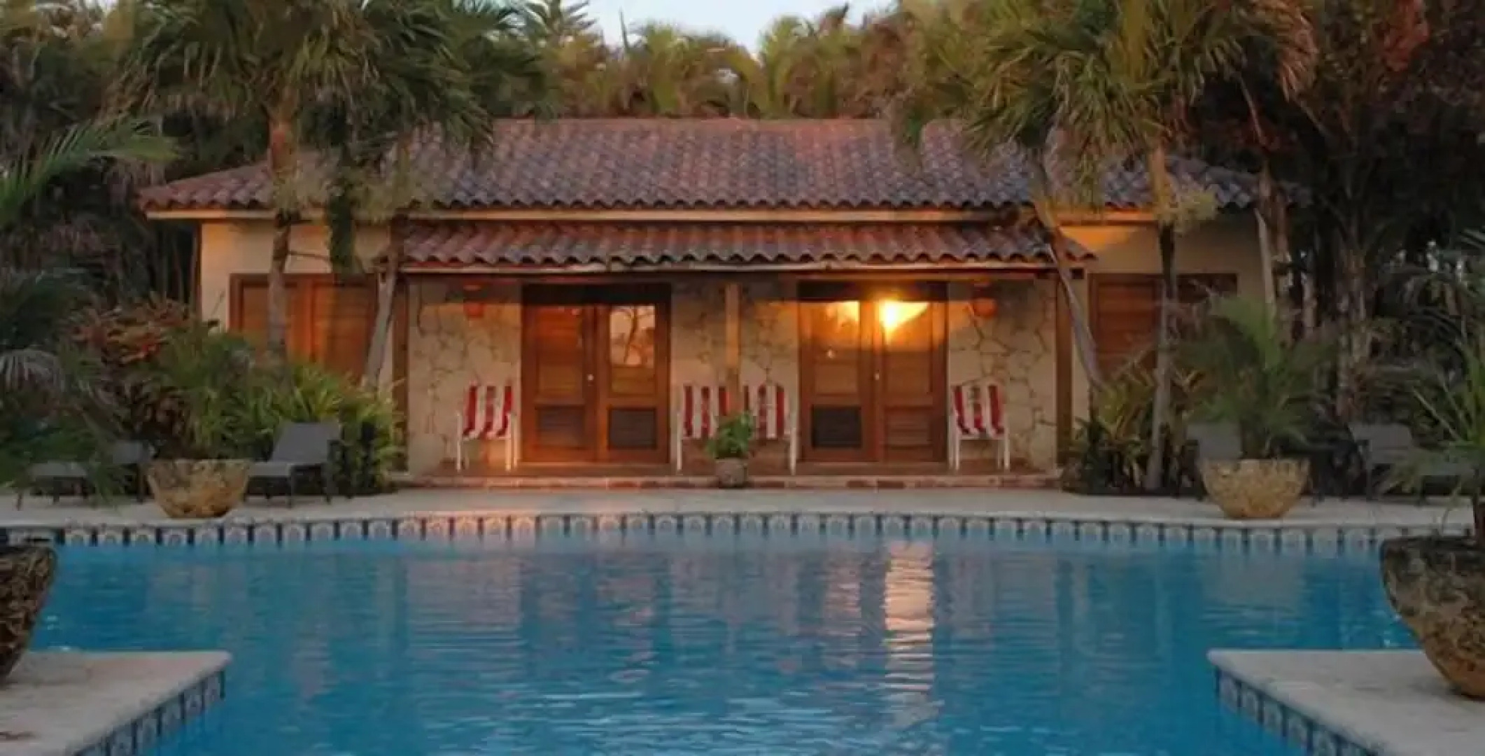 Family Oriented - Private Beach & Horse Stables - Ocean, Pool, & Hot Tub