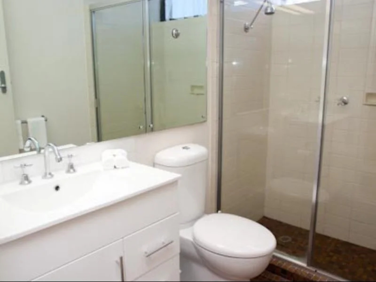 Connells Motel & Serviced Apartments