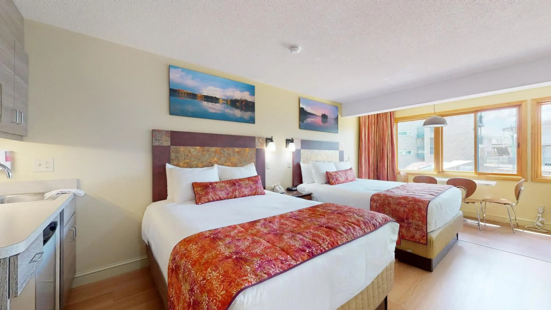 Surfside On The Lake