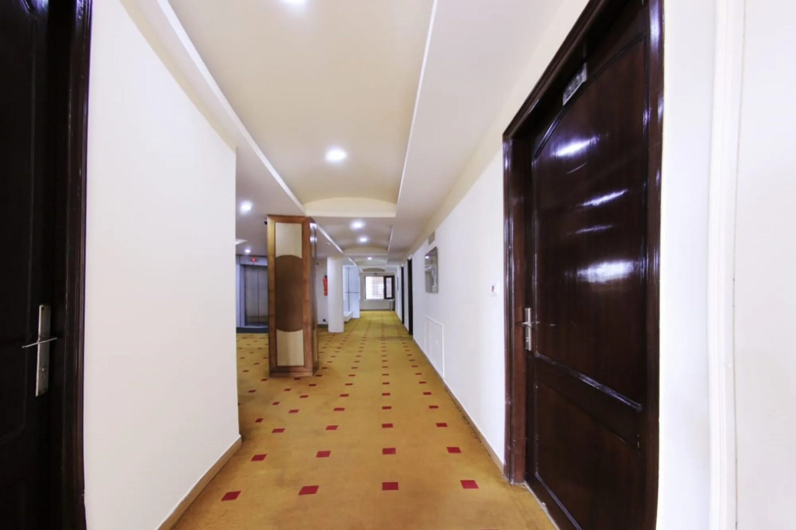 Hotel Sukh Sagar Regency