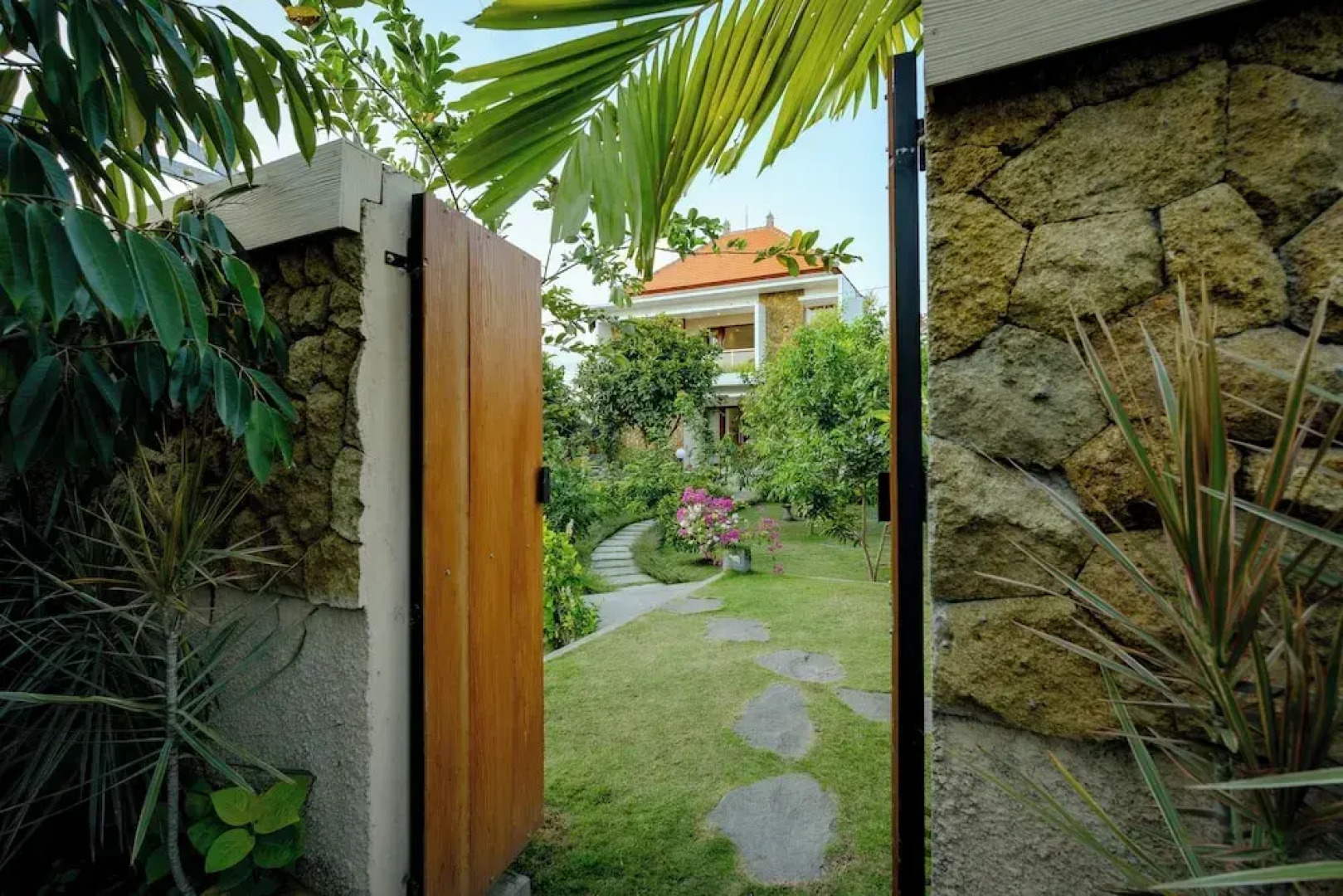 Vil'Latu - 4 Bedrooms Family Villa