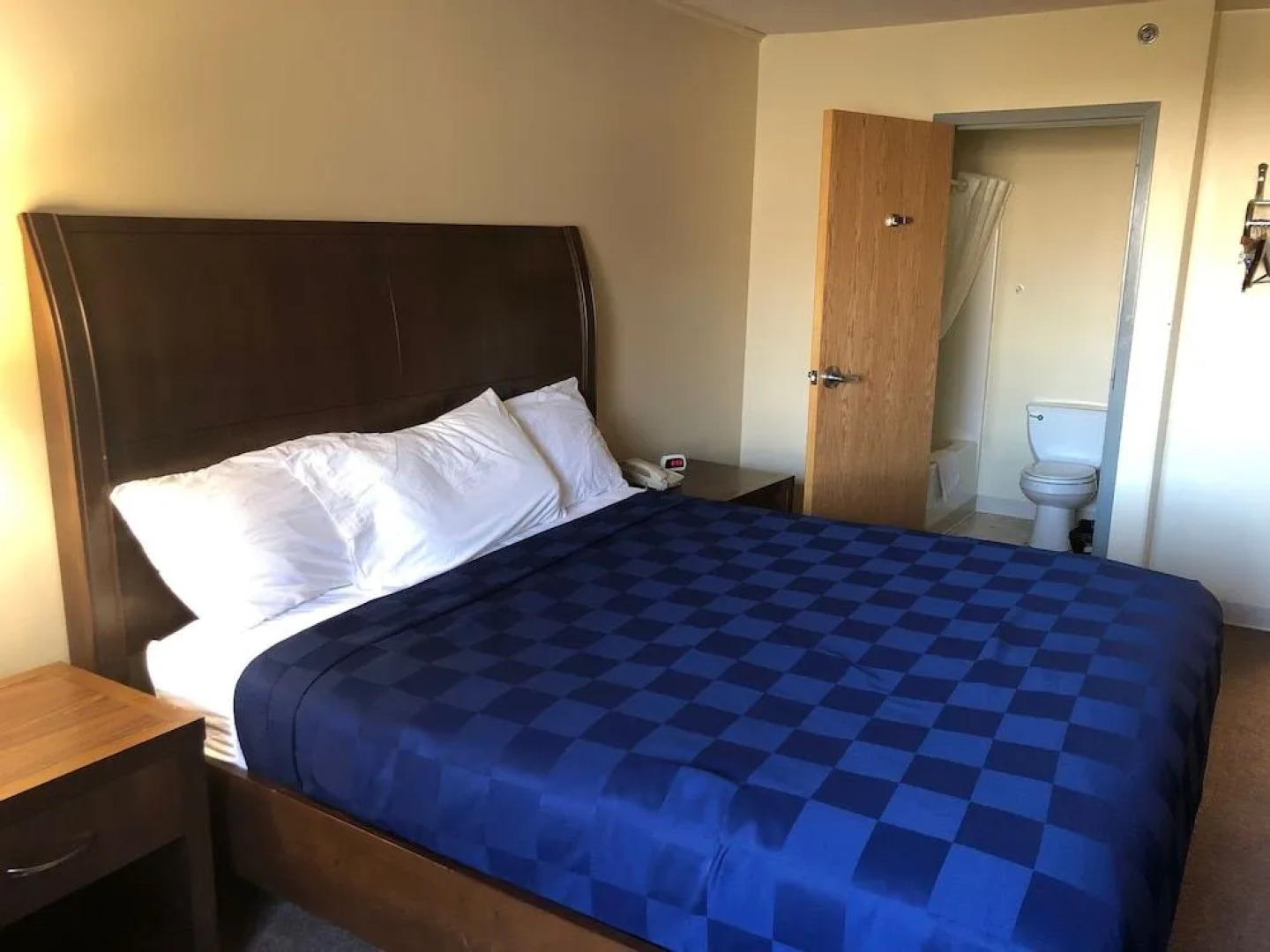 Americas Best Value Inn Shelbina