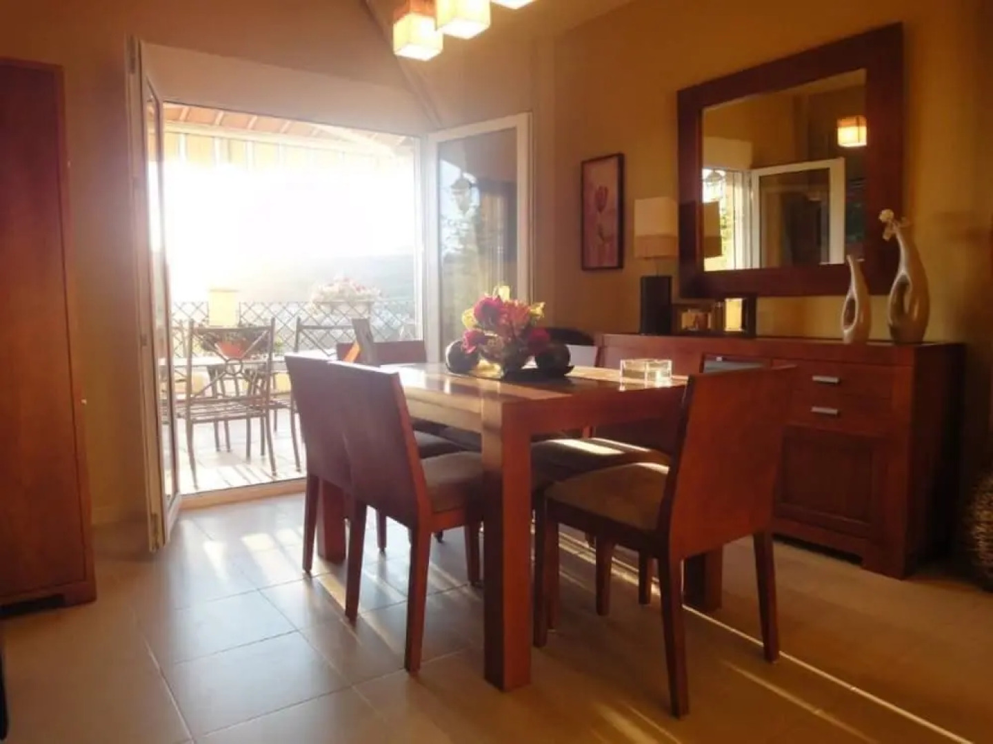 Malaga 101404 4 Bedroom Villa By Mo Rentals