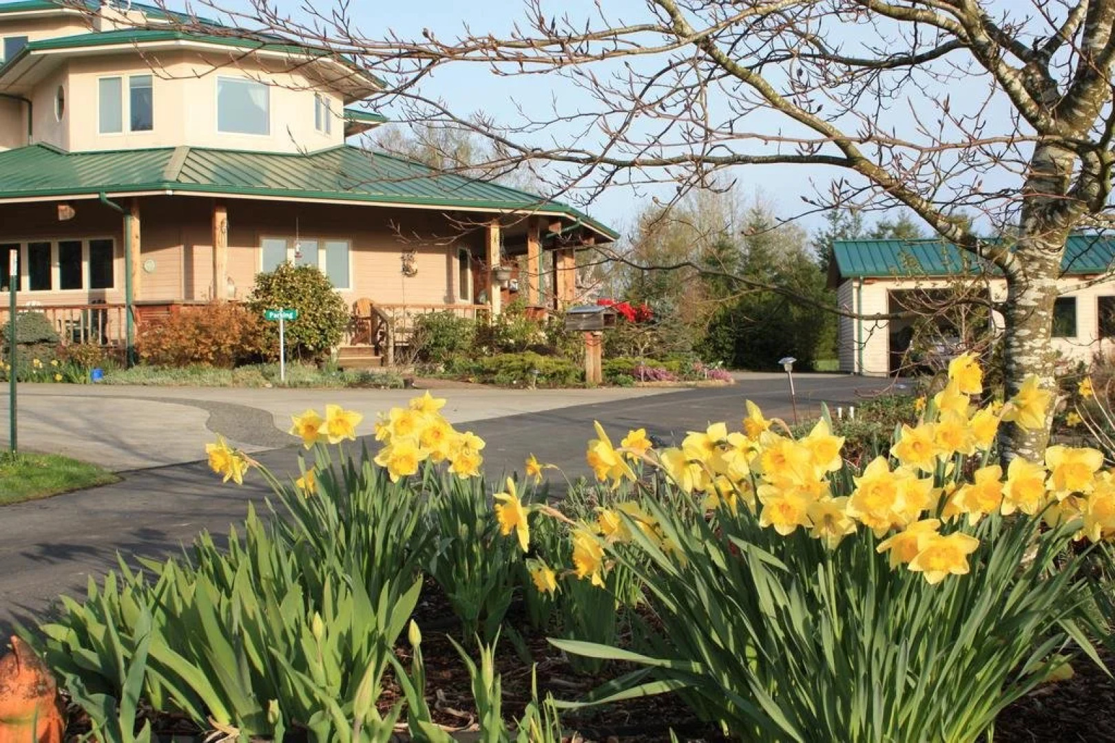 Axton Road Bed & Breakfast