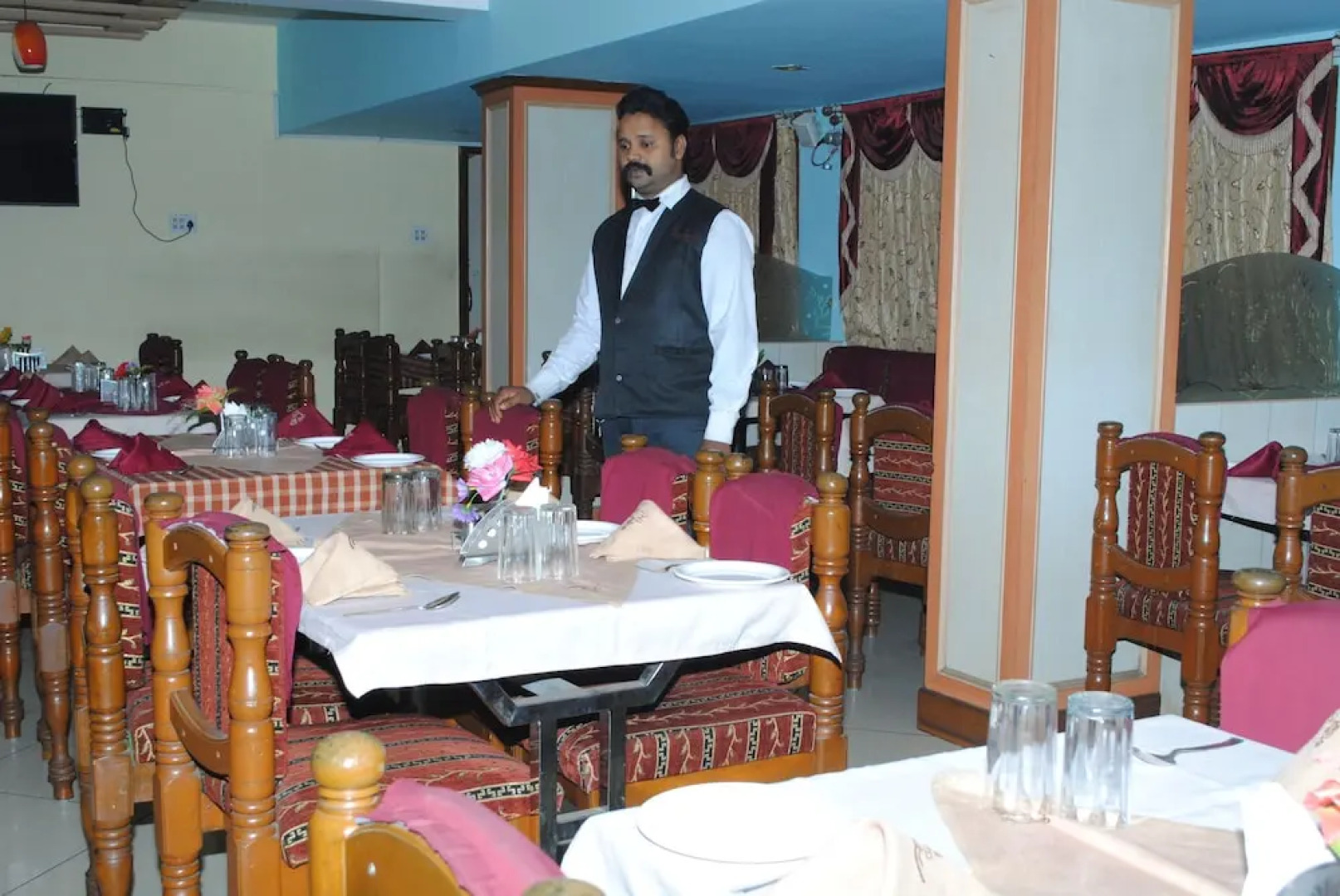 Hotel Pancharatna Paradise